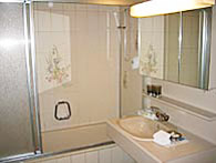 �����ăo�X�^�u�܂ŕt�������������B