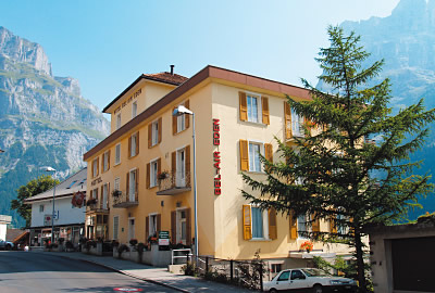 �x���G�A�G�f���i�O�����f�������g�j