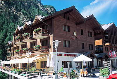 ���[���b�p�i�`�i�[���j