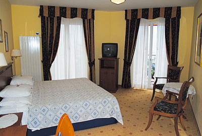 �t�F�f���[��